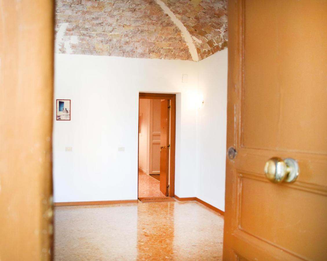 Appartamento Porta di Vicari with view in downtown Palermo Esterno foto